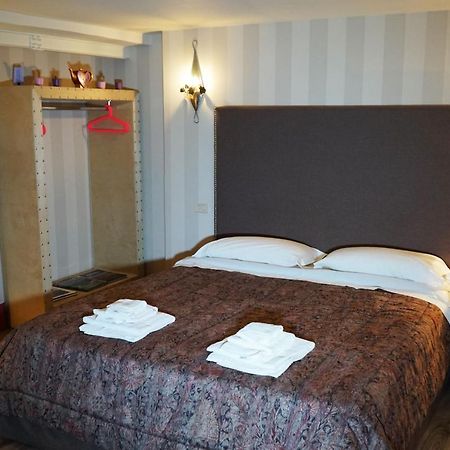 Dante'S Room By Apulia Accommodation Μπάρι Εξωτερικό φωτογραφία