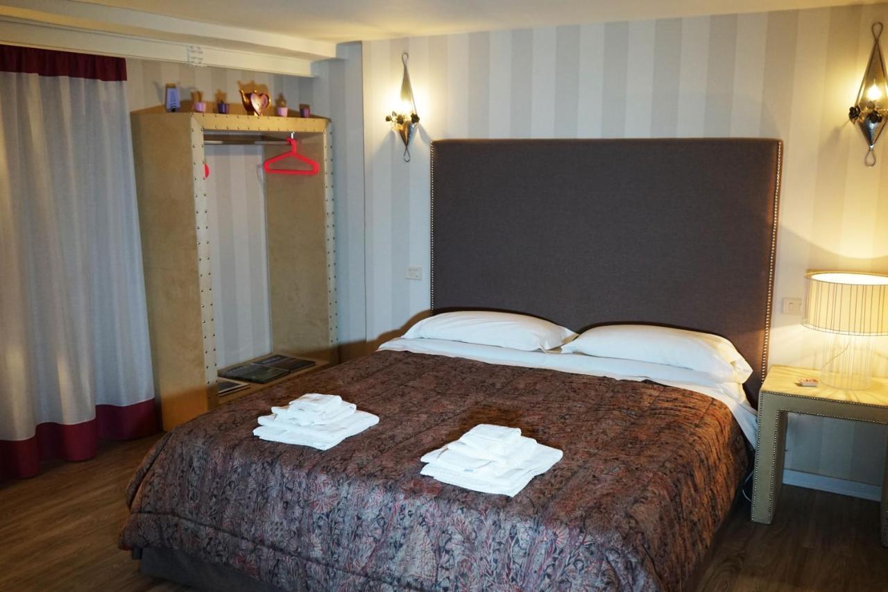Dante'S Room By Apulia Accommodation Μπάρι Εξωτερικό φωτογραφία